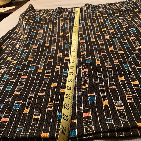 LuLaRoe XL pencil skirt - Picture 5 of 5